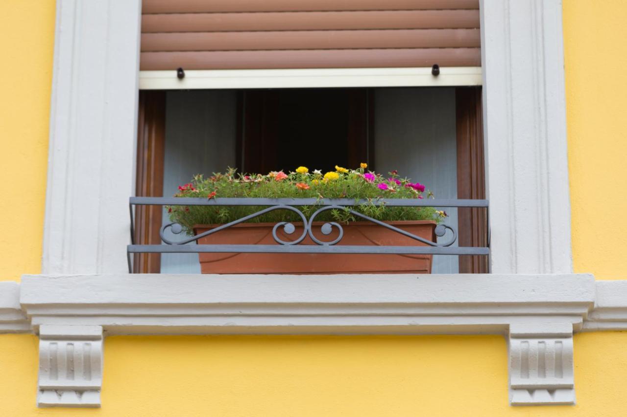 A Casa Di Anna, Elegant Flat In Cremona Lägenhet Exteriör bild